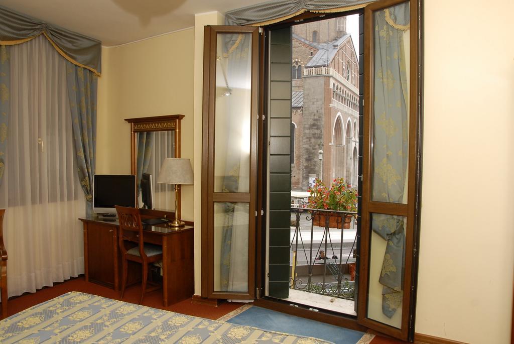 Hotel Donatello Padua Habitación foto